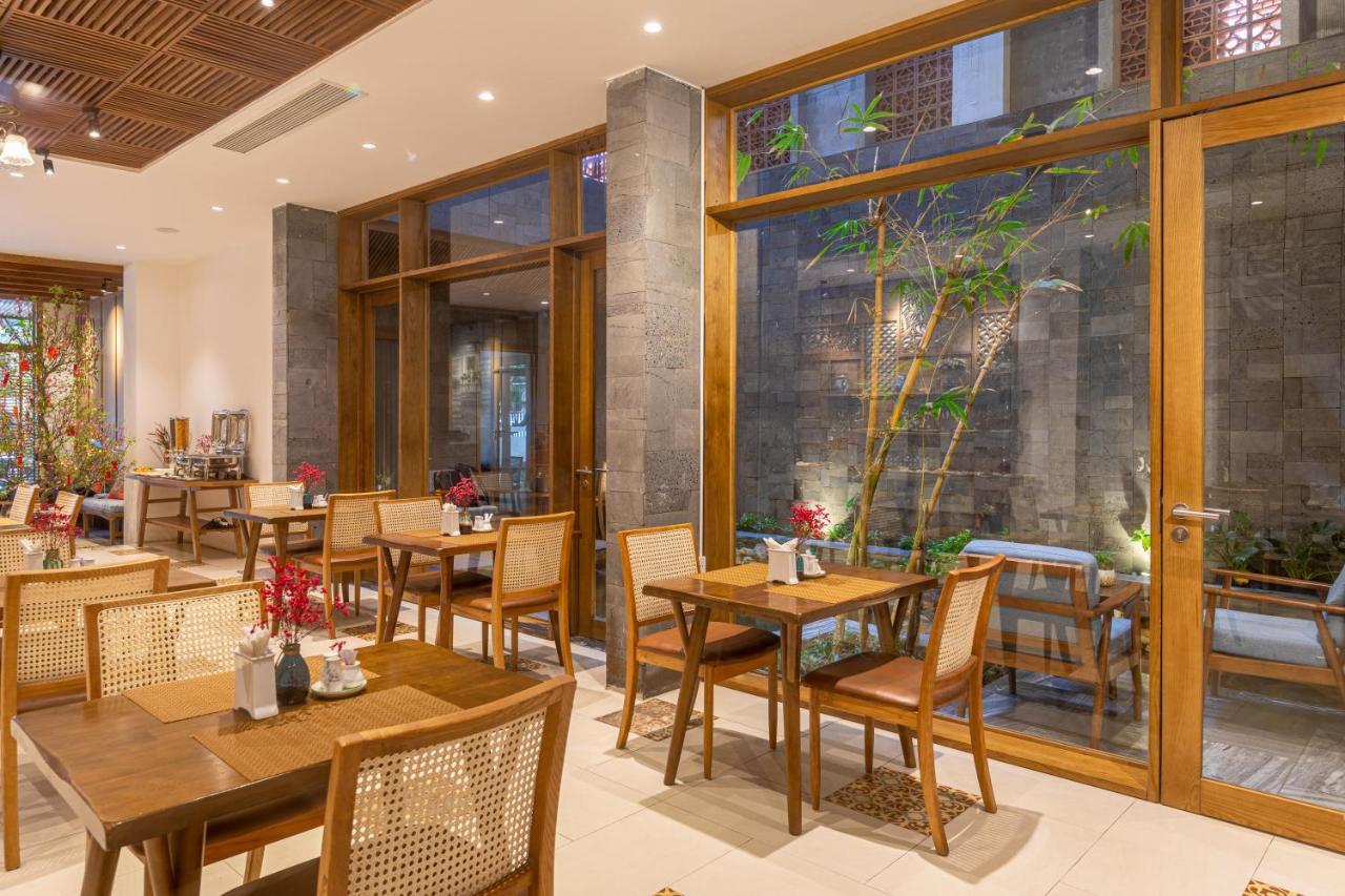 Daisy Boutique Hotel Дананг Екстер'єр фото