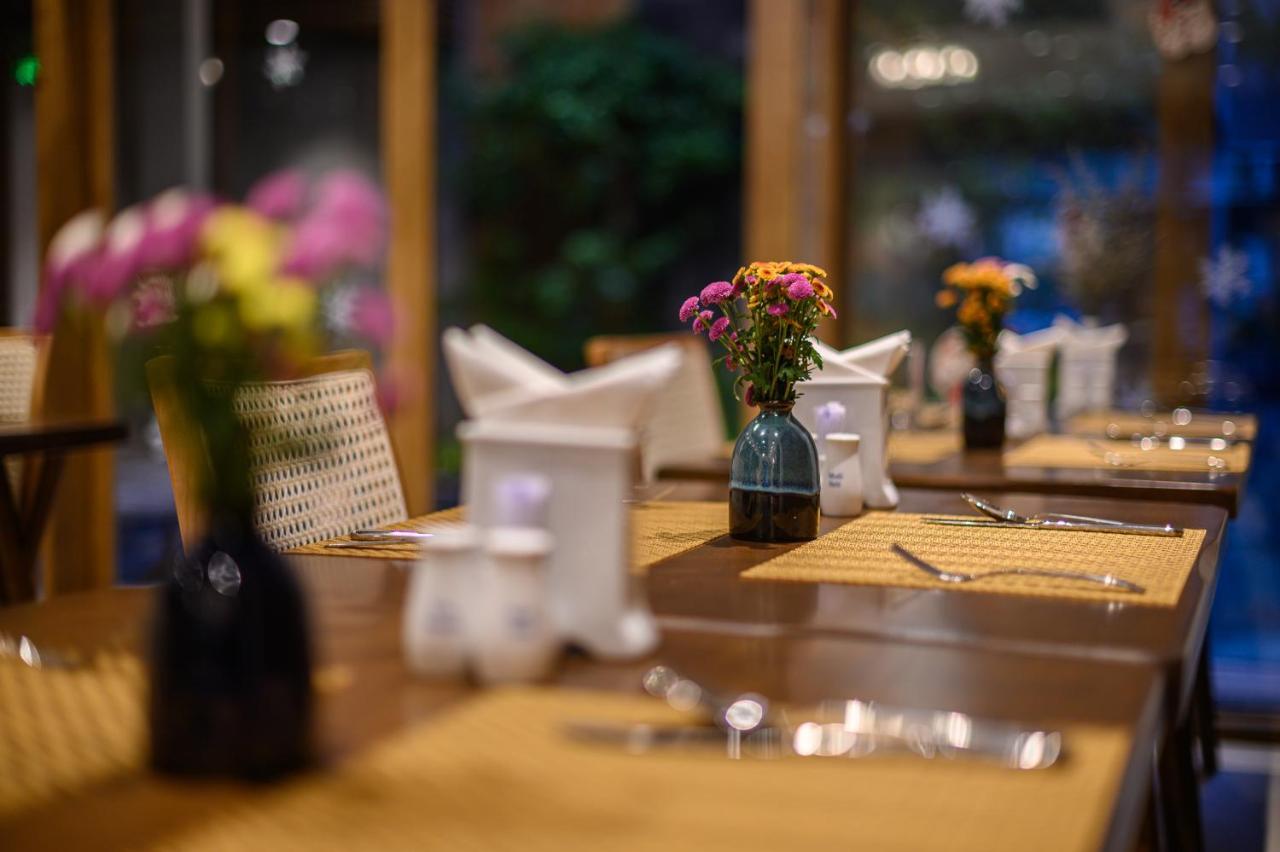 Daisy Boutique Hotel Дананг Екстер'єр фото